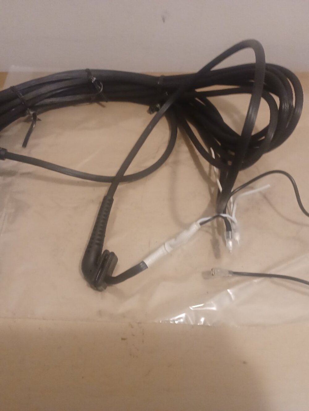Shark Vacuum Cleaner NV830 NV831 NV835 NV682 Power Cord Cable Plug Part.